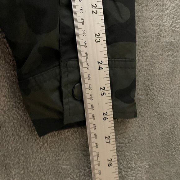 Old Navy Men Camo Active Mesh Lined Shacket Snap Front Lightweight Jacket M - Picture 11 of 13